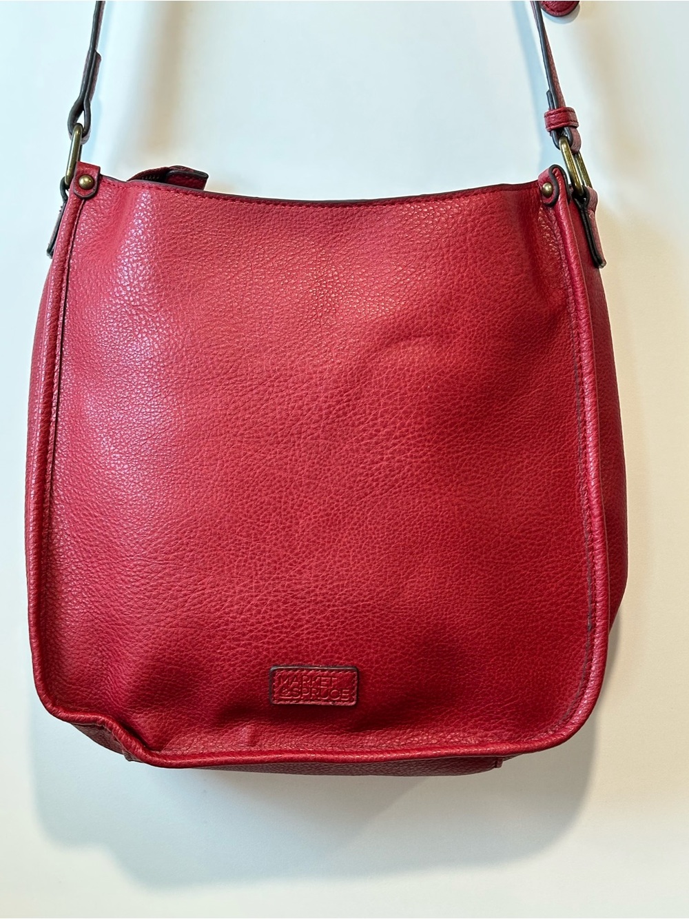 Market & Spruce Burgundy Red Crossbody Bag - Picture 2 of 7